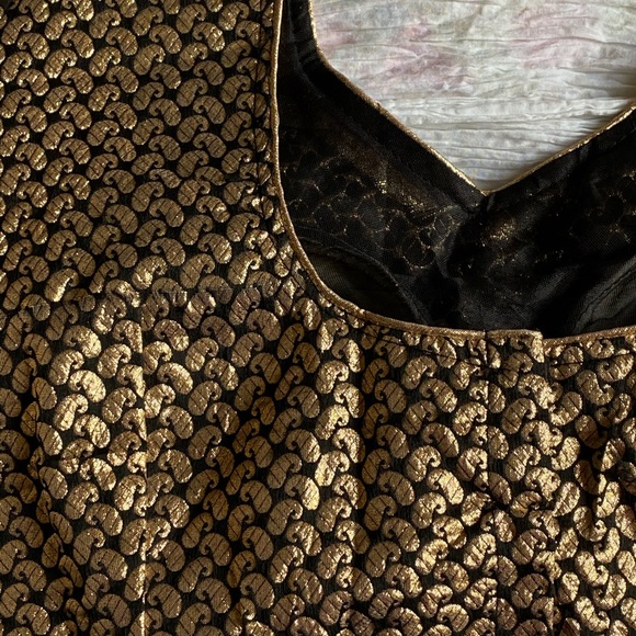 Party Blouse padded gold n black - Picture 4 of 4